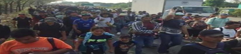 Sale de Tapachula nueva caravana de migrantes rumbo a EU