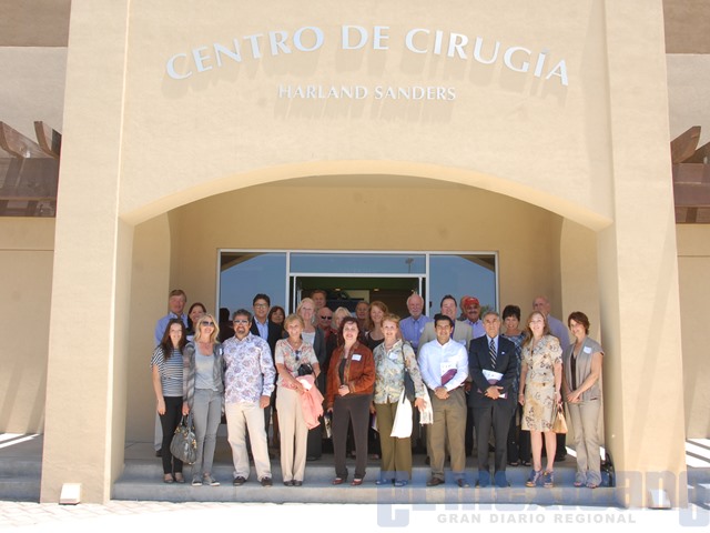 Visita y recorrido de cónsules de USA, Japón y Canadá al Hospital Infantil de las Californias