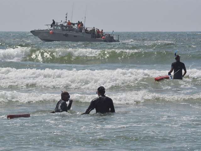 Rescate de marino en Ensenada