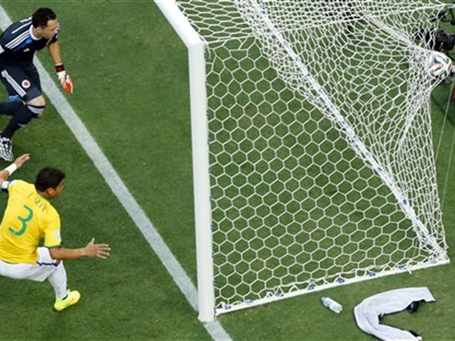 Brasil avanza... sin Neymar