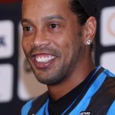 Ronaldinho llega a México