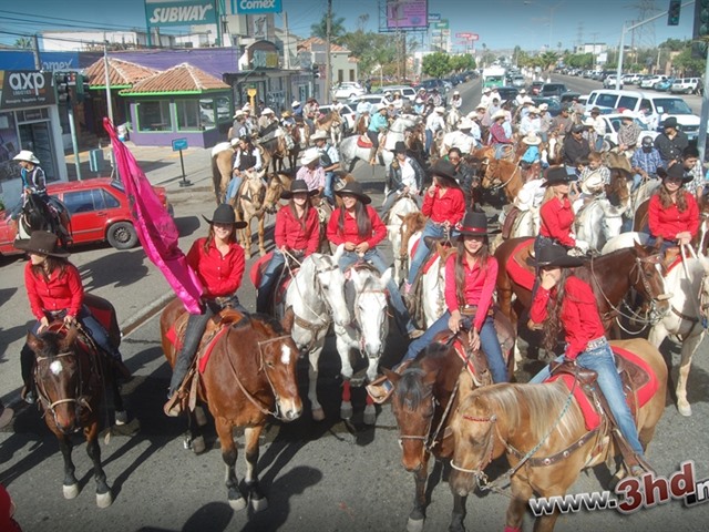 Desfile del 20 nov en Rosarito