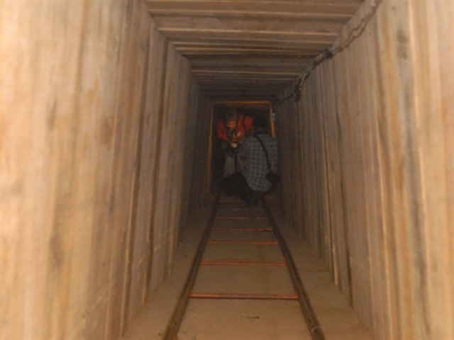 Túnel con 32 toneladas de droga