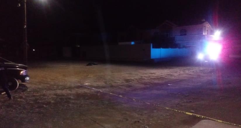 Asesinan a otro en una calle de la colonia Lázaro Cárdenas