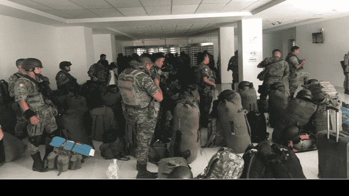 Militares relevan a federales en INM de Tijuana