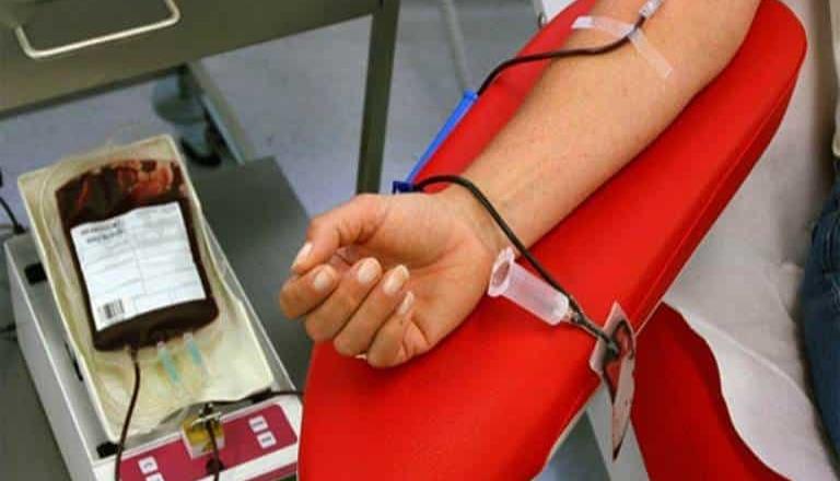 Primera campaña de donación de sangre  “Una Gota de Sangre es un Latido de Vida”