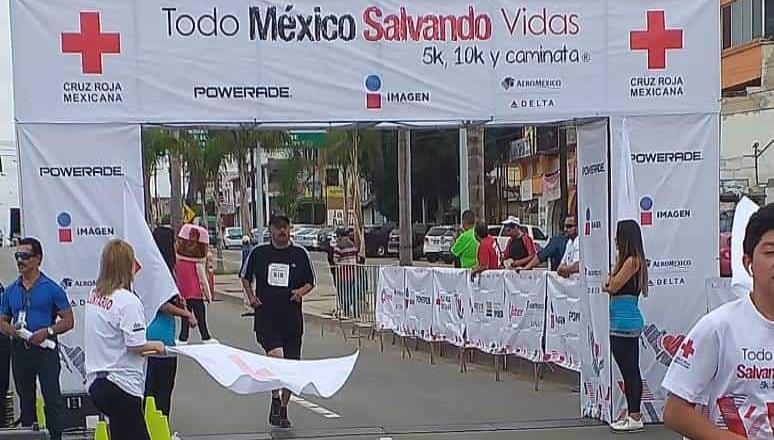 Con éxito se lleva a cabo la carrera de Cruz Roja Mexicana