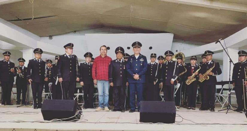 Se presentó con éxito la Banda de Música de la II Región Militar