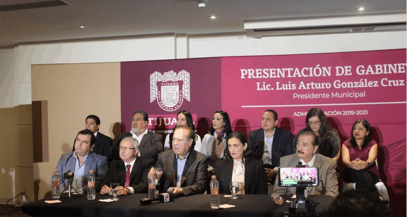 Arturo González Cruz , alcalde electo dio a conocer su gabinete