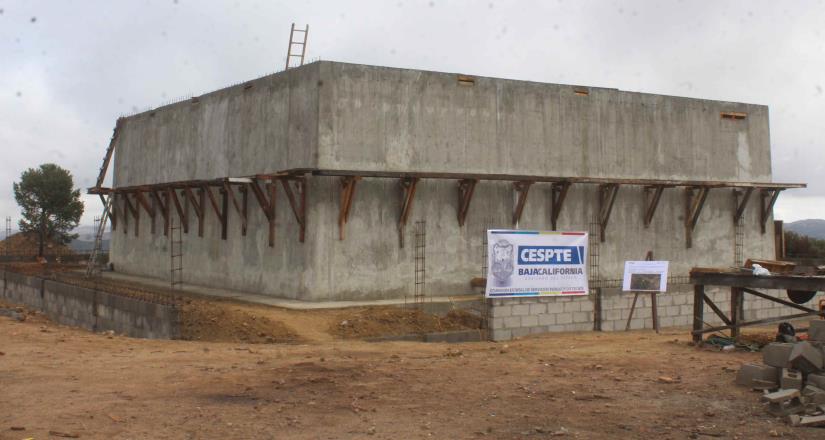 Importante inversión en obras de introducción del agua en Tecate