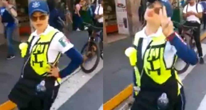 Policía de Tránsito se vuelve viral por posar ante la cámara