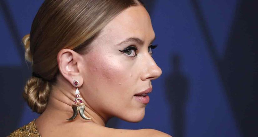 Critican en redes a Scarlett Johansson por mostrar celulitis