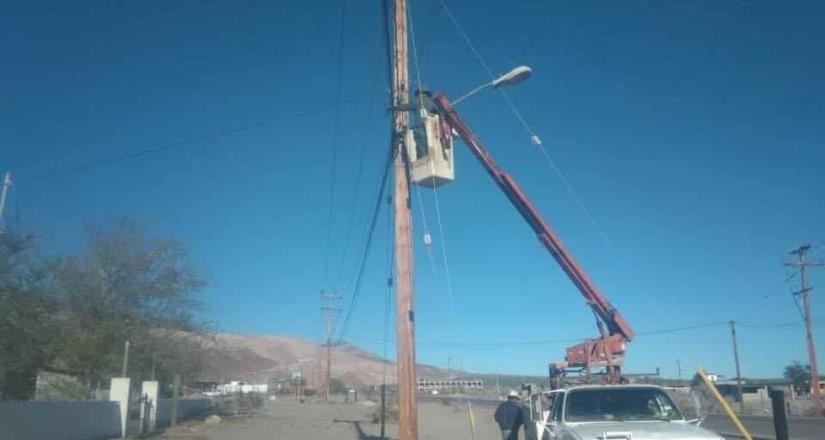 Rehabilitan el alumbrado en Bahía de los Ángeles