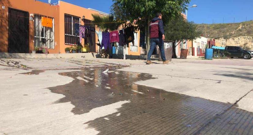 Exhorta CESPT a habitantes de Valle de las Palmas a evitar los derrames en vialidades