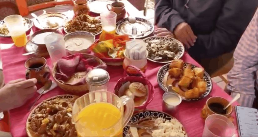Desayuna el presidente hígado encebollado y tamales en Culiacán