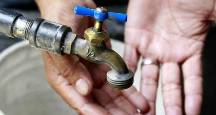 Suspensión del servicio de agua para 11 colonias por rehabilitación de red