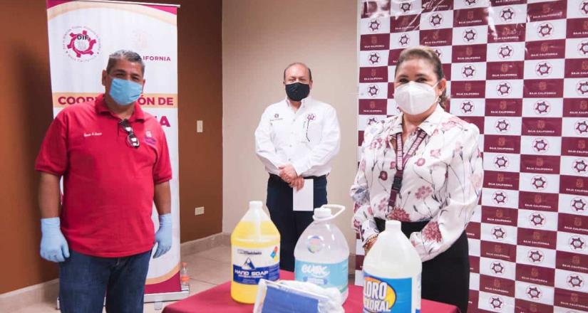 DIF Baja California dona kits de sanitización a casas hogar