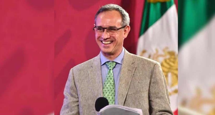 Reportera provoca que Hugo López-Gatell se sonroje en pleno informe