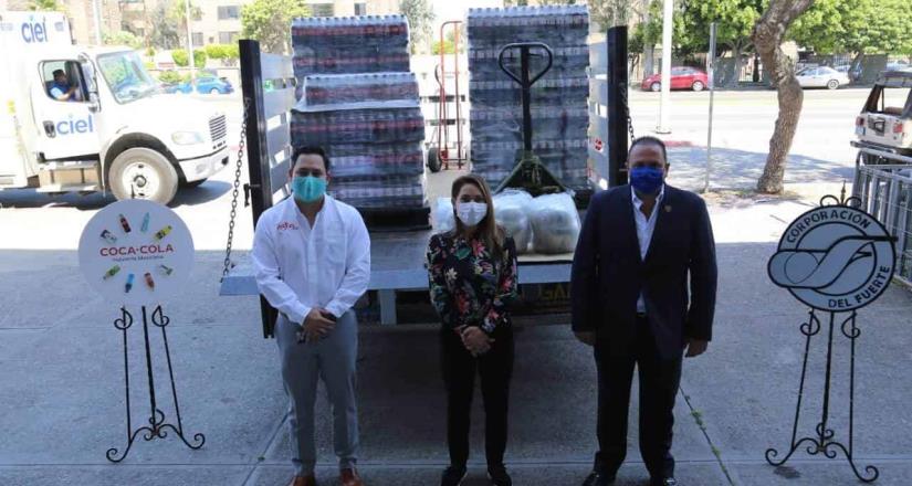 Empresarios locales donan seis toneladas de alimento y artículos médicos a Tijuana