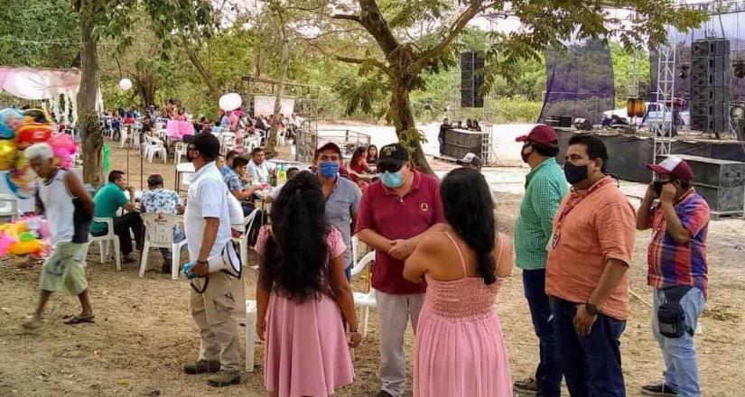 Autoridades registran otra fiesta en Acapulco, con más de 400 invitados