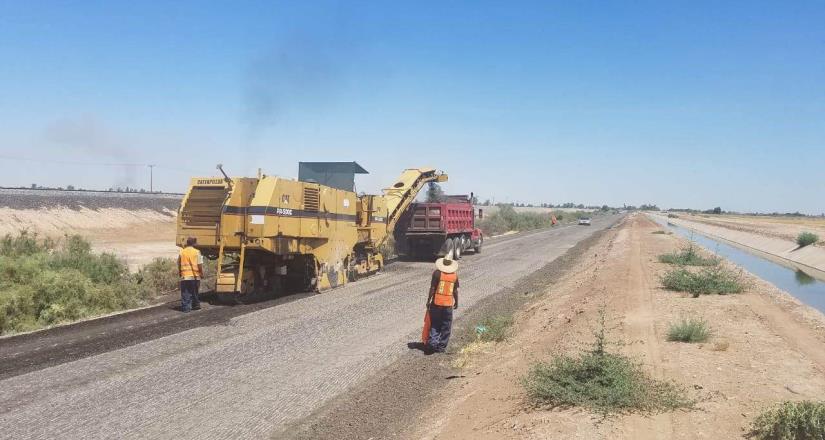 Intensifica SCT trabajos de conservación en carreteras y caminos rurales de Baja California