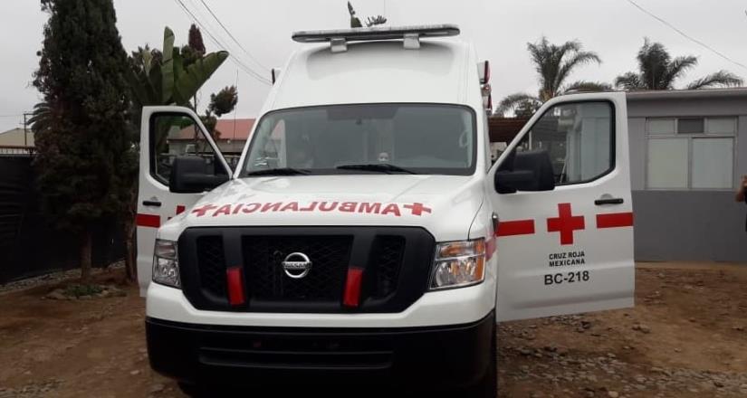 Donan ambulancia a la Cruz Roja de San Quintín
