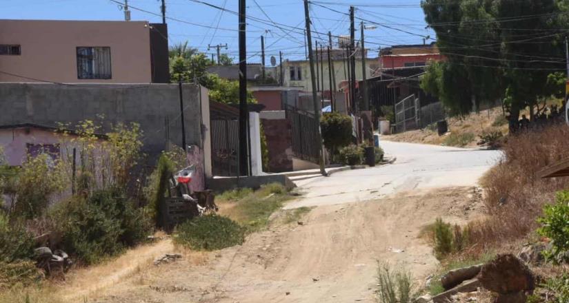 Pavimentarán calles en Lomas de Valle Verde