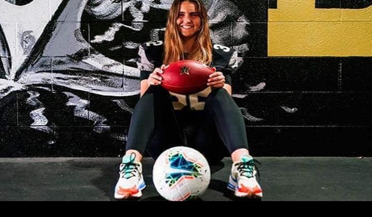 Primera mujer en la máxima categoría futbol americano colegial