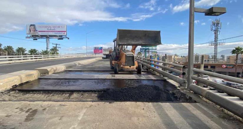 Continúa Ayuntamiento rehabilitación en puente del Bulevar Alberto Limón Padilla