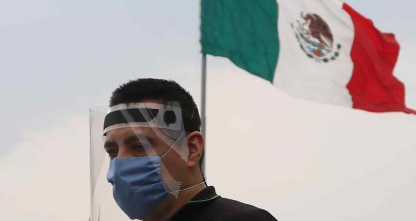 México suma 122,855 muertes por Covid y un millón 389 mil contagios