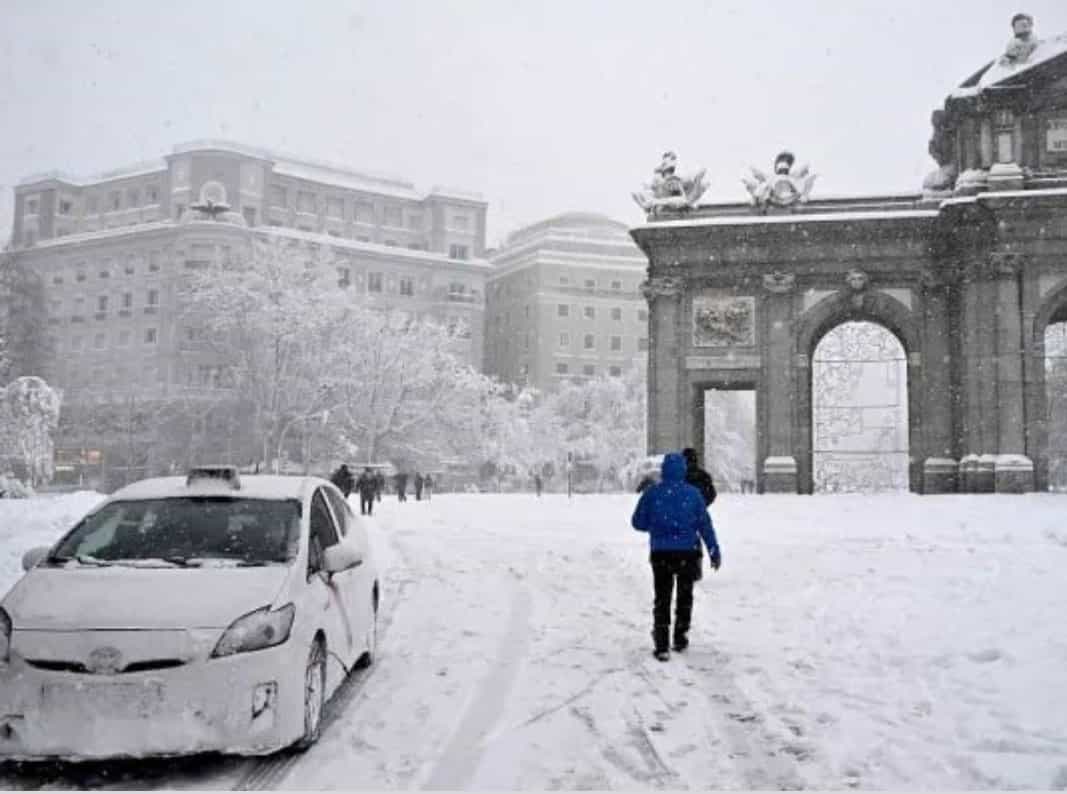 Imágenes de la nieve en Madrid