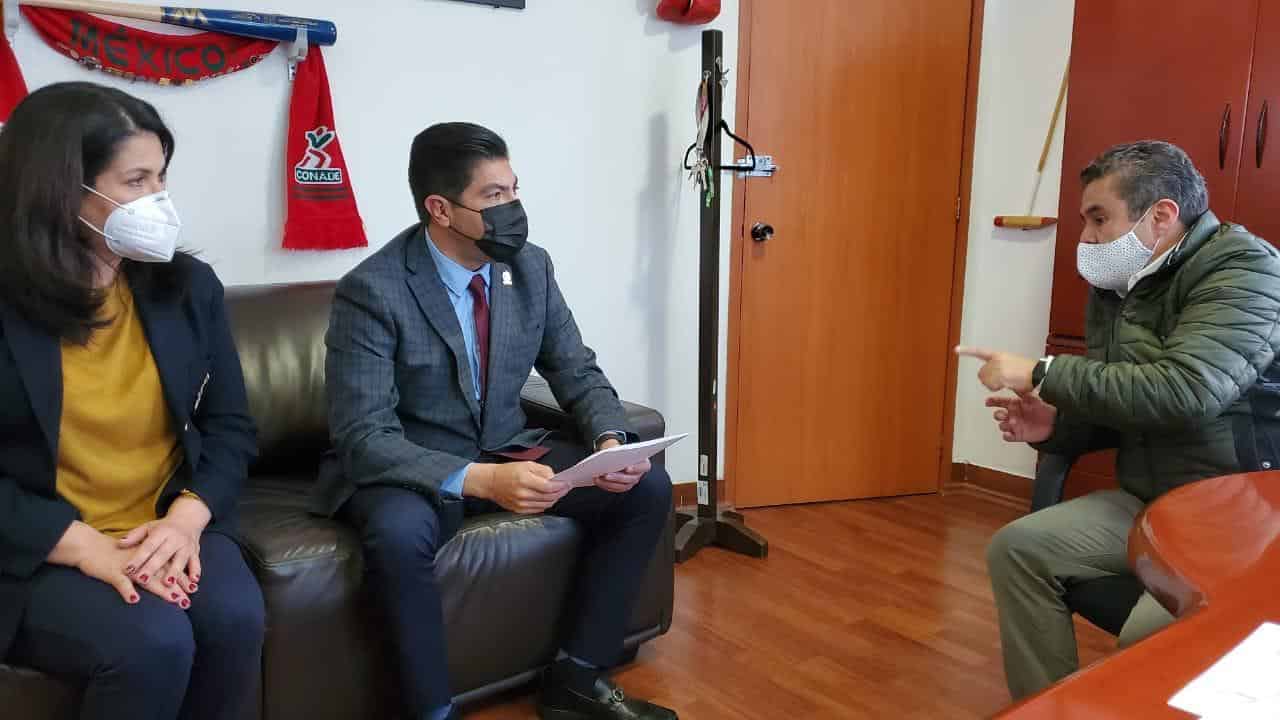 Recibe Armando Ayala Registro Único del Deporte de Ensenada ante el SINADE