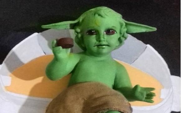 Artista recrea al Niño Dios en una versión de Baby Yoda