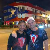 Julián Gil luchará por la permanencia de los símbolos patrios de Puerto Rico en Miami