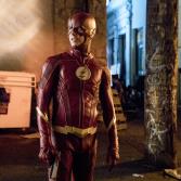 Un recorrido por el icónico traje de the flash antes del estreno de su temporada 7.