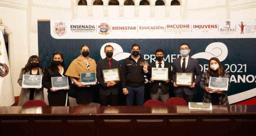Premian ganadores del Primer Concurso de Oratoria 2021 “Héroes y Personajes Mexicanos”
