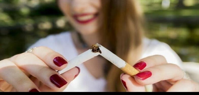 La “Ley Anti-Tabaco” o “100% de interiores libres de humo”.
