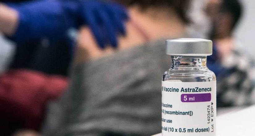 EU podría prestar a México 5 millones de vacunas AstraZeneca