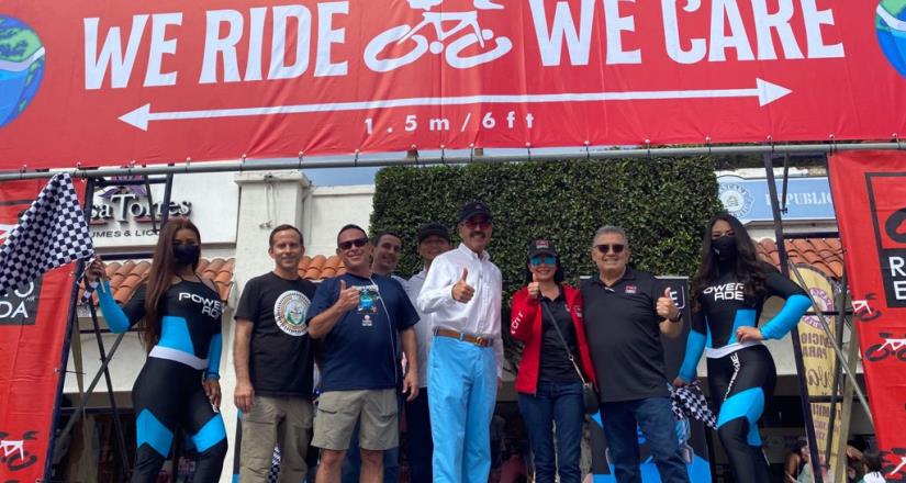 Encabeza Mario Escobedo banderazo el paseo ciclista Rosarito-Ensenada
