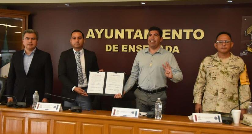 Anuncia Armando Ayala proyecto de Preparatoria Militarizada en Ensenada