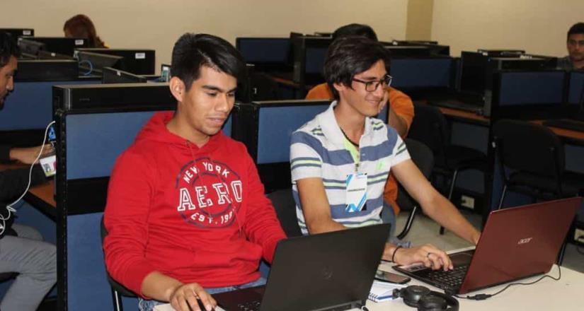 Realiza UTT examen de admisión virtual a más de 2,500 aspirantes
