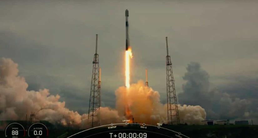 Nano satélite mexicano enviado por SpaceX ya está en órbita