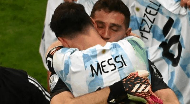 Argentina sufre pero accede a la final, derrota a Colombia en penales