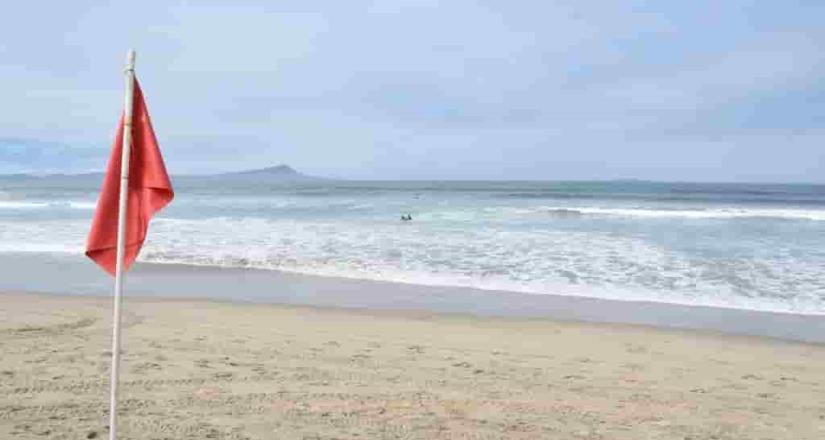Emite  Gobierno de Ensenada cierre de  Playa Hermosa