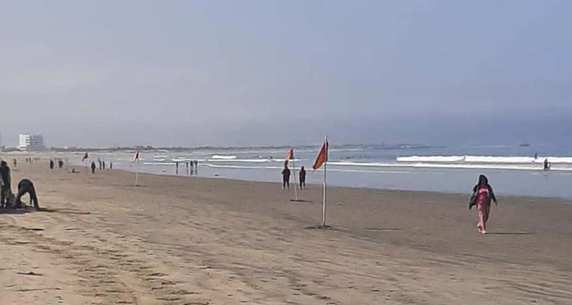 Reitera Gobierno de Ensenada llamado a no introducirse al mar de Playa Hermosa