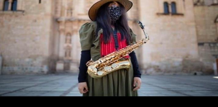 Badabun busca reivindicar a agresor de saxofonista María Elena Ríos