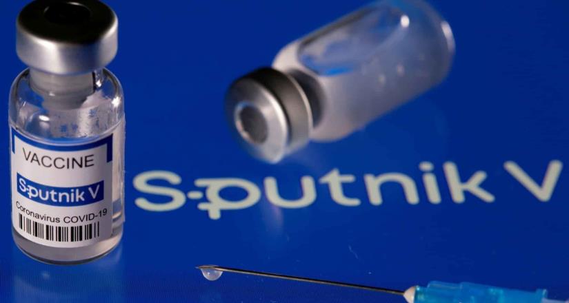 Jóvenes agotan vacuna Sputnik V en la CDMX