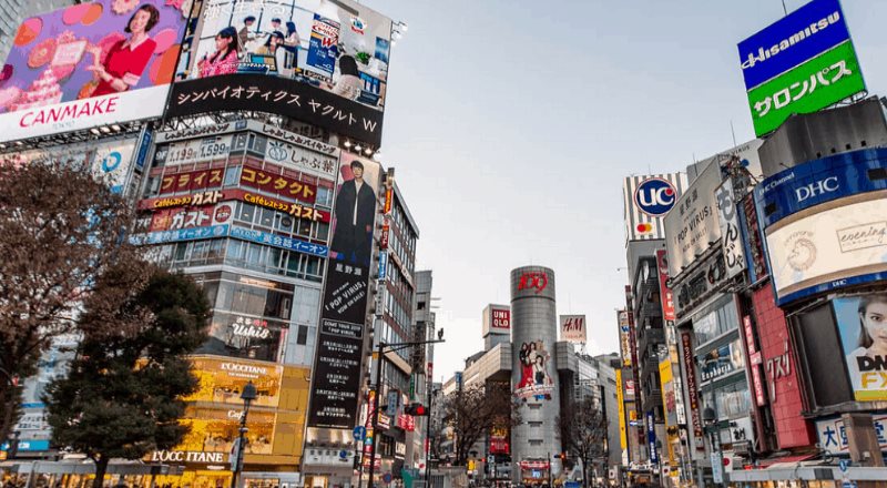 Japón retira vacunas Moderna aparentemente contaminadas