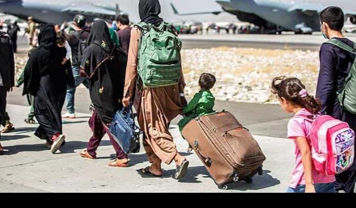 Afgano que violó a su hija, entre evacuados de Kabul a Alemania
