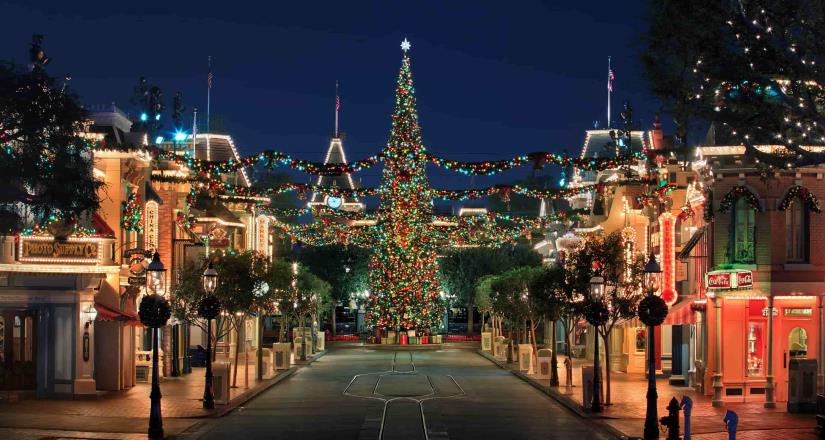 Disneyland Resort Presenta Disney Merriest Nites After-Hours Event